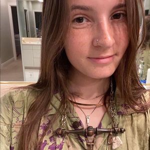 Meet your Posher, Ivy